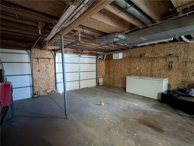 $525,000 | 1277 200th Street, Hiawatha, KS 66434