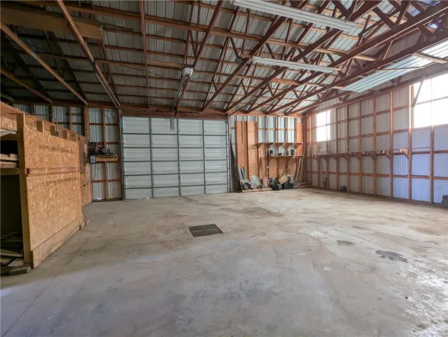 $525,000 | 1277 200th Street, Hiawatha, KS 66434