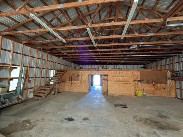 $525,000 | 1277 200th Street, Hiawatha, KS 66434