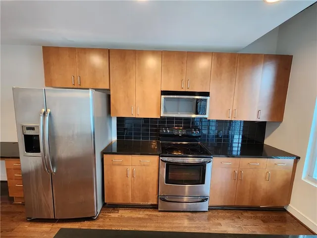 $1,795 | 44 Peachtree Place Northeast, Unit 1327, Atlanta, GA 30309