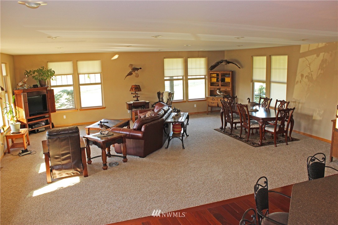 8041 183rd Avenue Southwest Rochester, WA 98579 - Photo 10 of 24