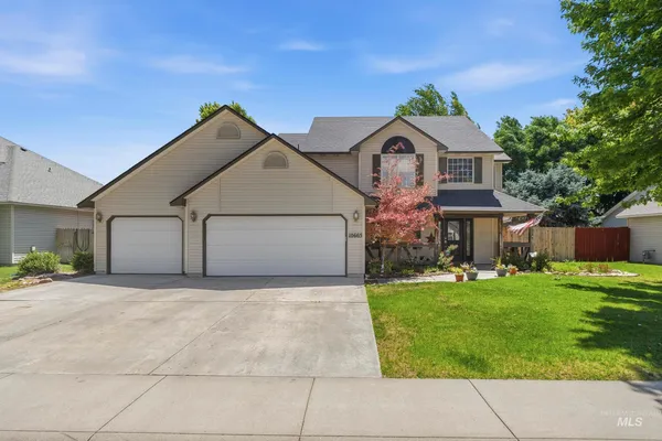 $489,900 | 10665 West Gloxinia Street, Star, ID 83669