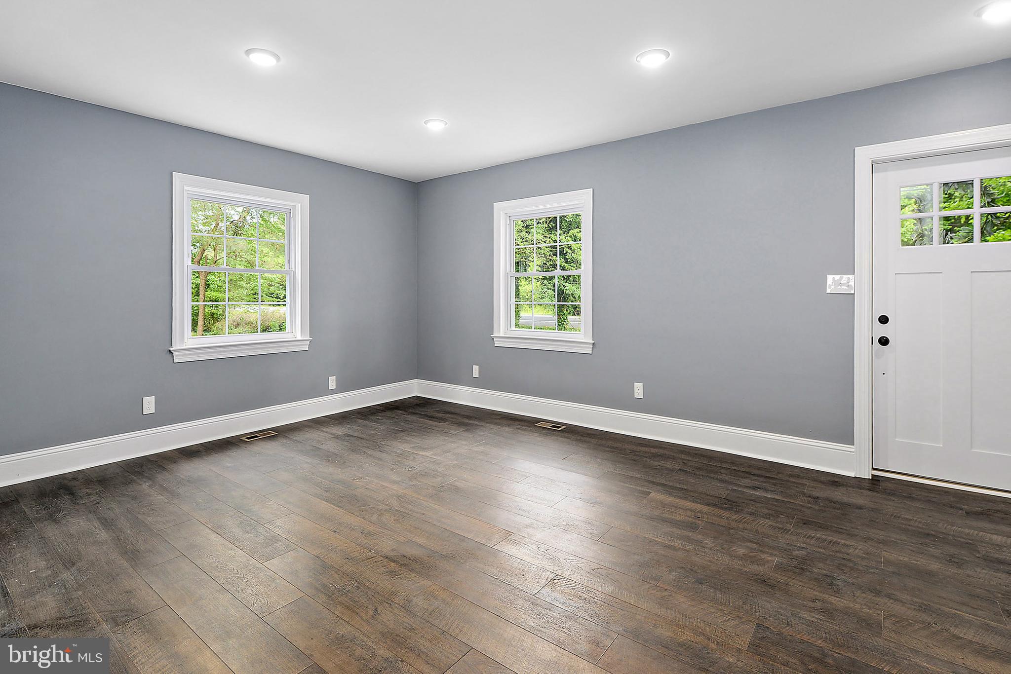 30951 East Line Road Delmar, MD 21875 - Photo 4 of 38