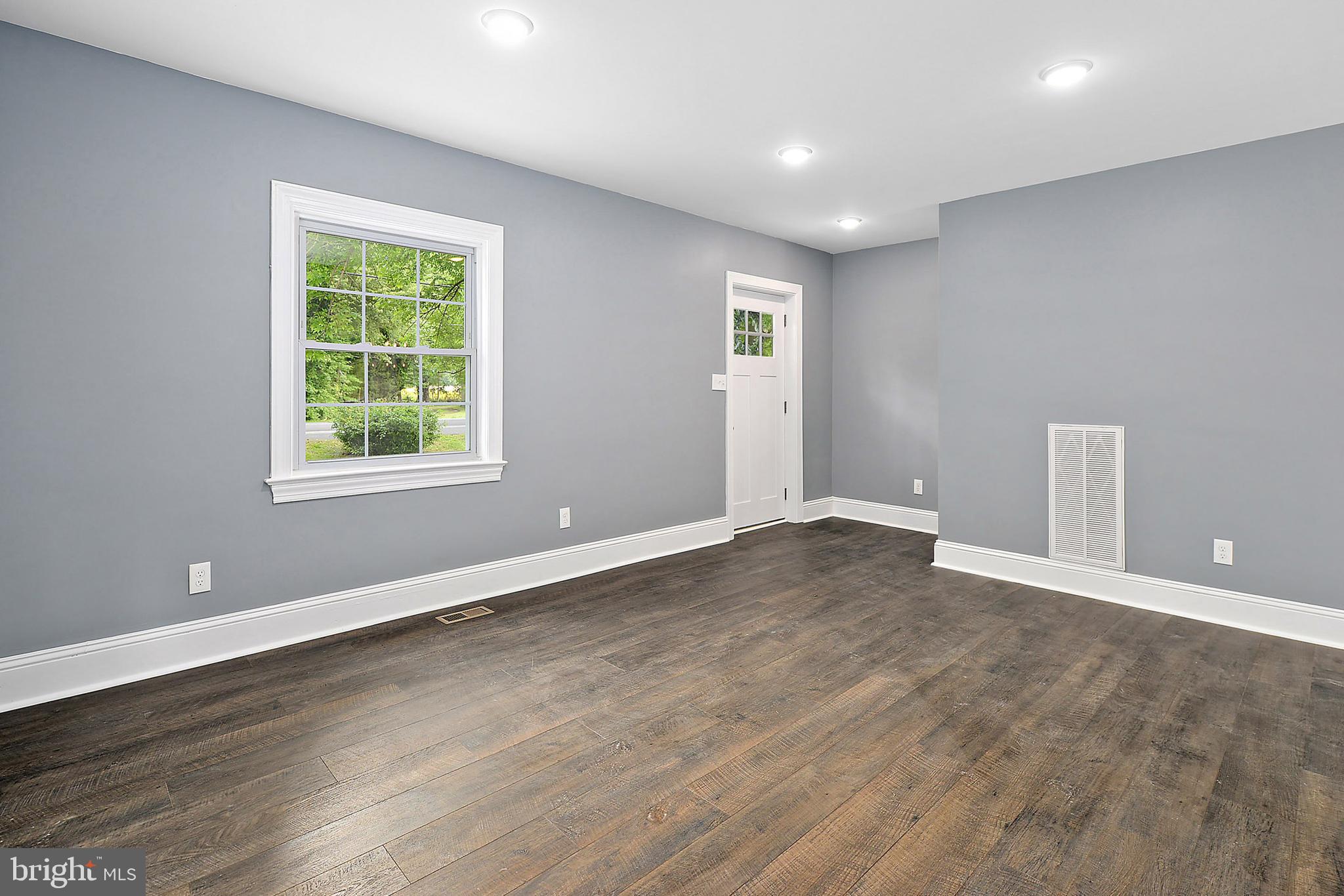 30951 East Line Road Delmar, MD 21875 - Photo 5 of 38