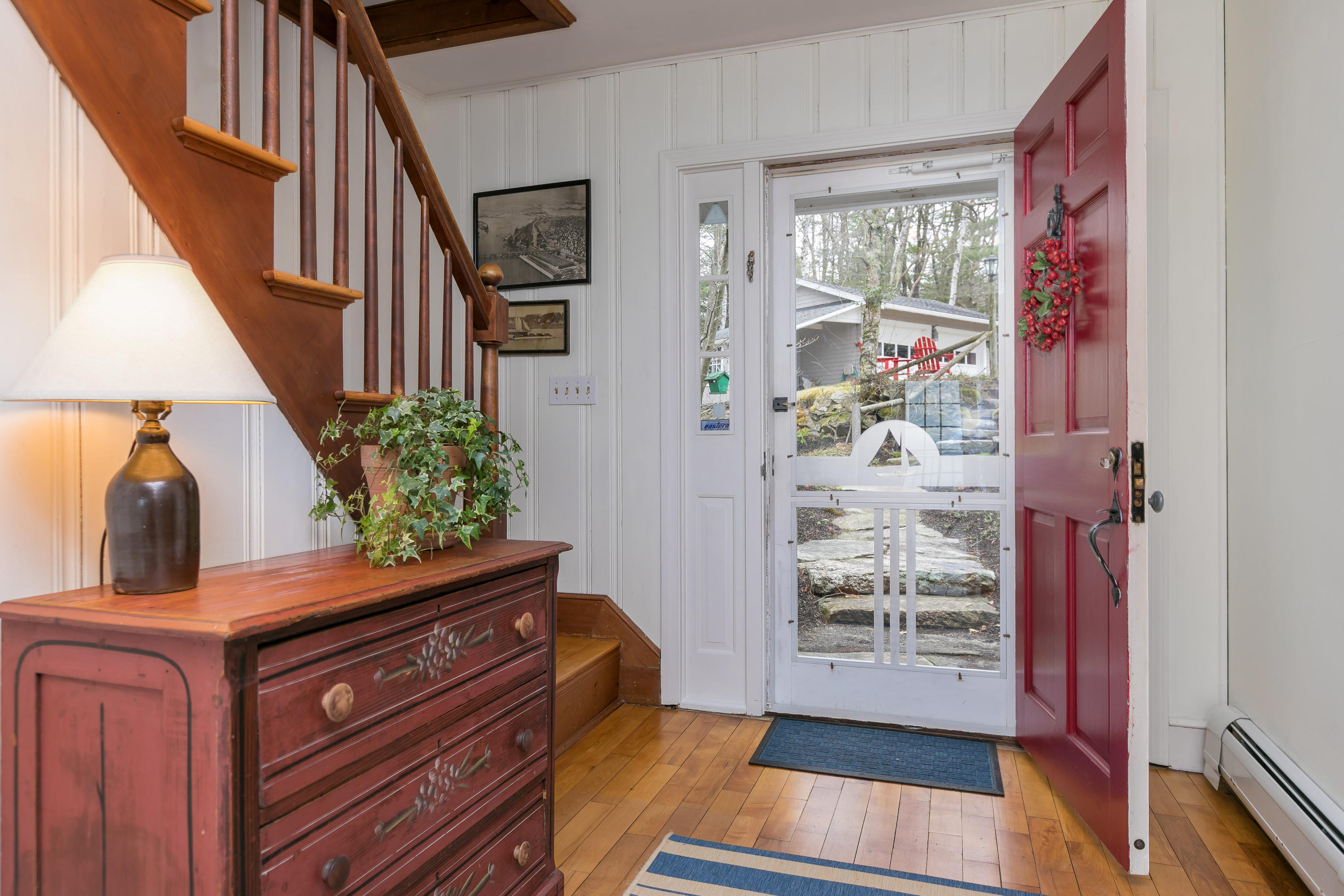 82 Ravine Drive Cumberland Foreside, ME 04110 - Photo 10 of 75 82 Ravine Dr Cumberland-print-007-47-Foy