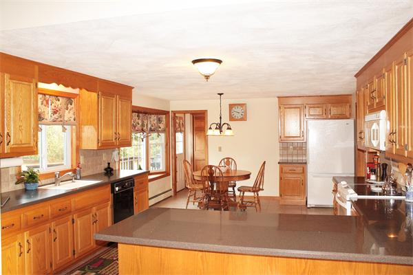 35 Joshua Road Wrentham, MA 02093 - Photo 25 of 30 Gallery Image 25