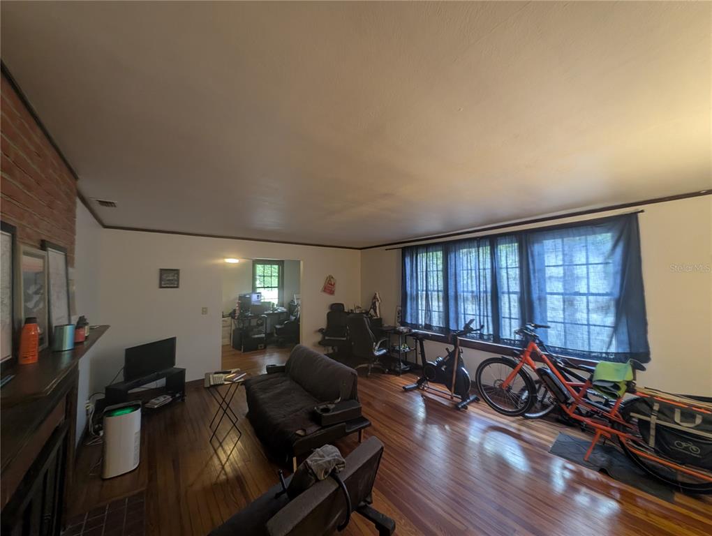 234 Southwest 3rd Street Gainesville, FL 32601 - Photo 6 of 20