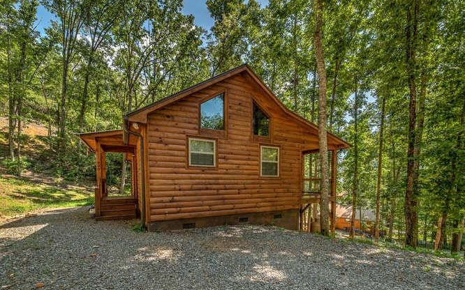 800 Cherokee Oaks Road Murphy, NC 28906 - Photo 1 of 1 a view of a house with a yard