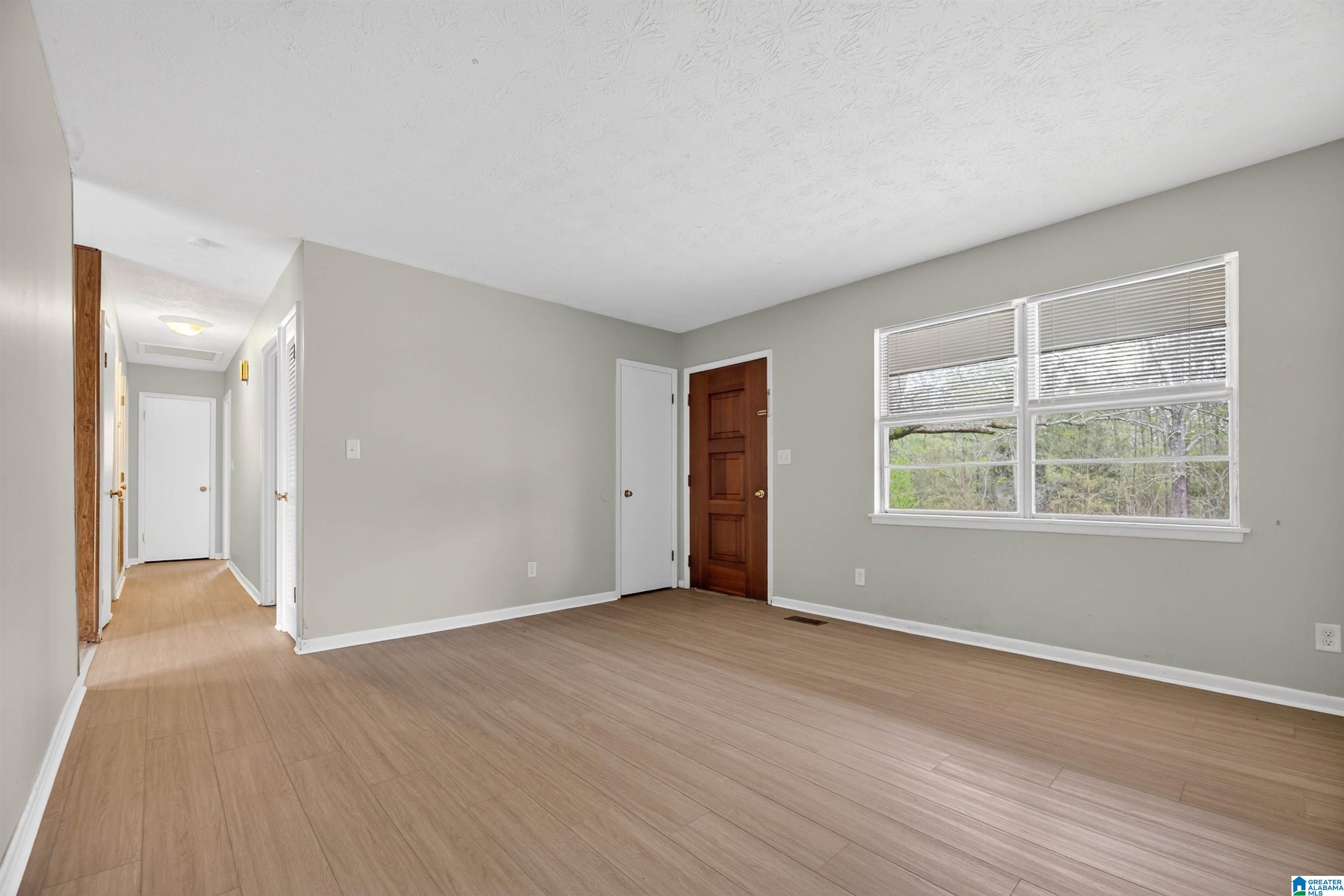2317 Glenvale Road Jacksonville, AL 36265 - Photo 5 of 26 Gallery Image 5
