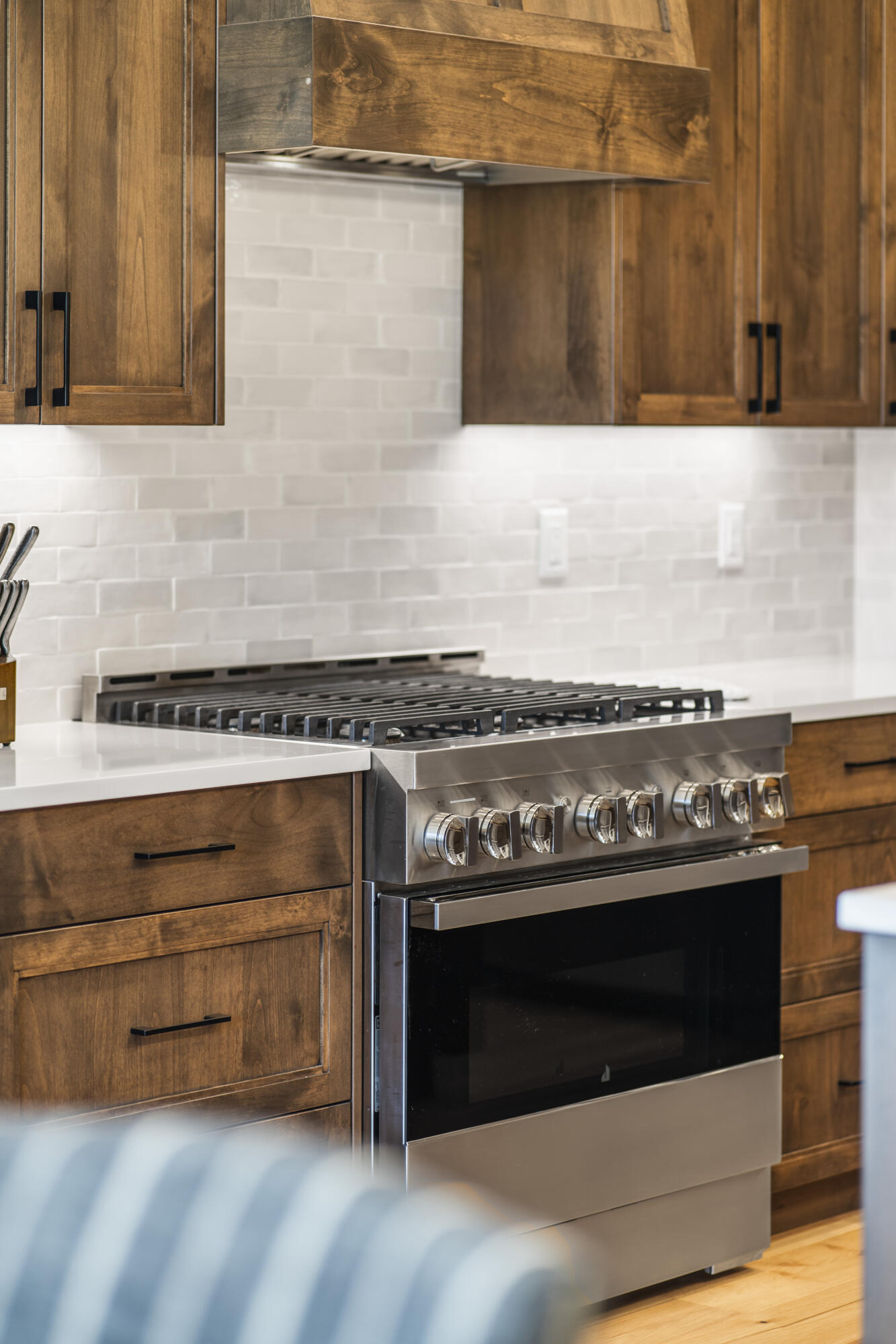 18171 Forestbrook Loop Bend, Unit 9 Bend, OR 97707 - Photo 9 of 41 13-Kitchen