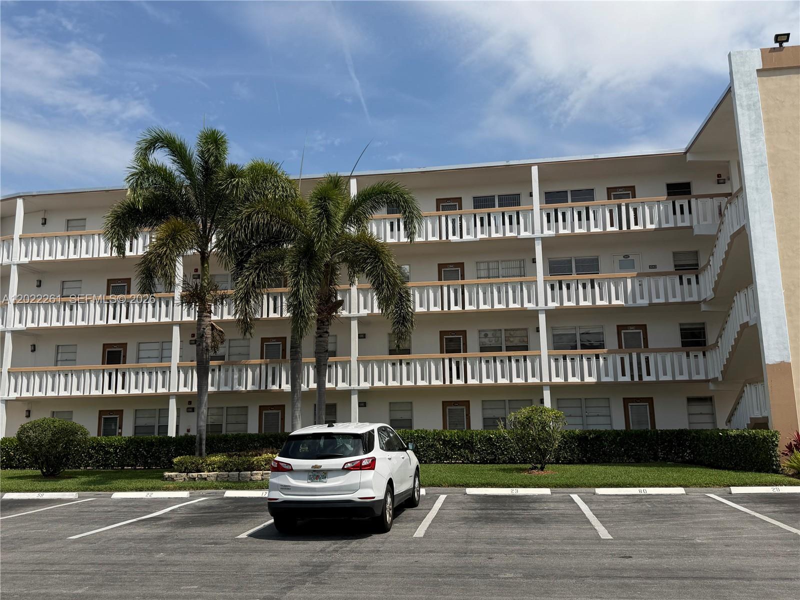 4043 Cornwall C, Unit 4043 Boca Raton, FL 33434 - Photo 16 of 16 a building view