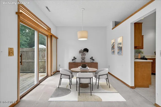 $332,500 | 1 Valley View Avenue, East Greenbush, NY 12144