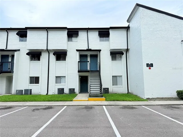 $1,600 | 4149 South Semoran Boulevard, Unit 12, Orlando, FL 32822