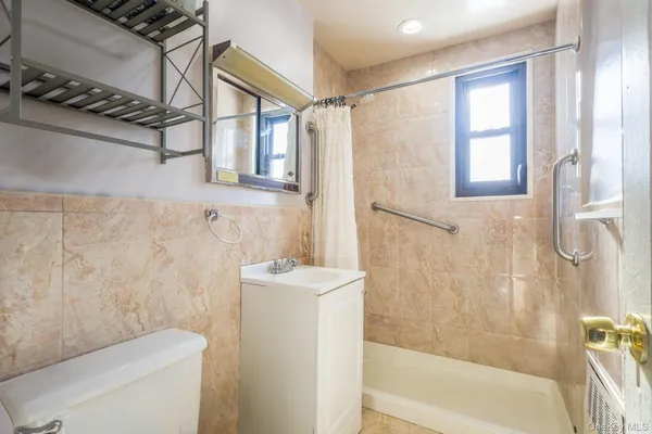 $288,888 | 201-02 19th Avenue, Unit 2142 | Clearview