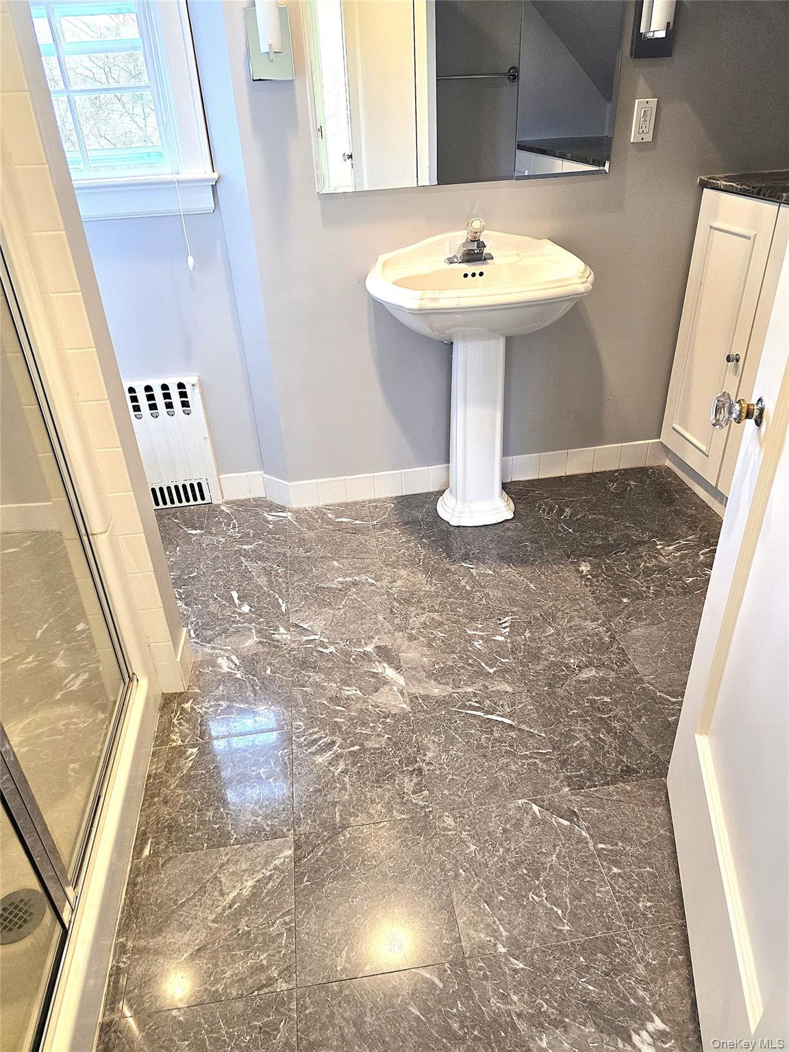 16 Bon Air Avenue New Rochelle, NY 10804 - Photo 17 of 25