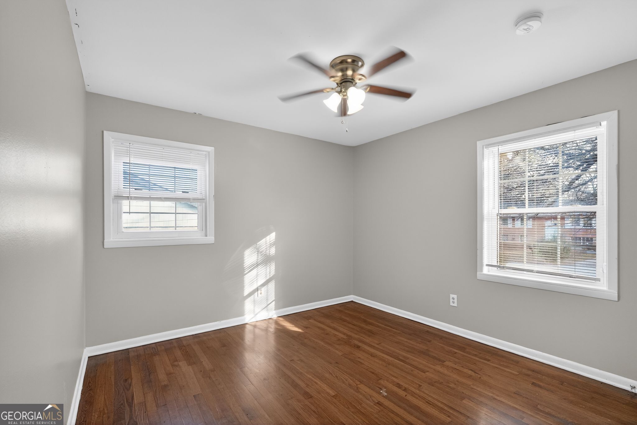 90 Jonathan Road Riverdale, GA 30274 - Photo 12 of 35