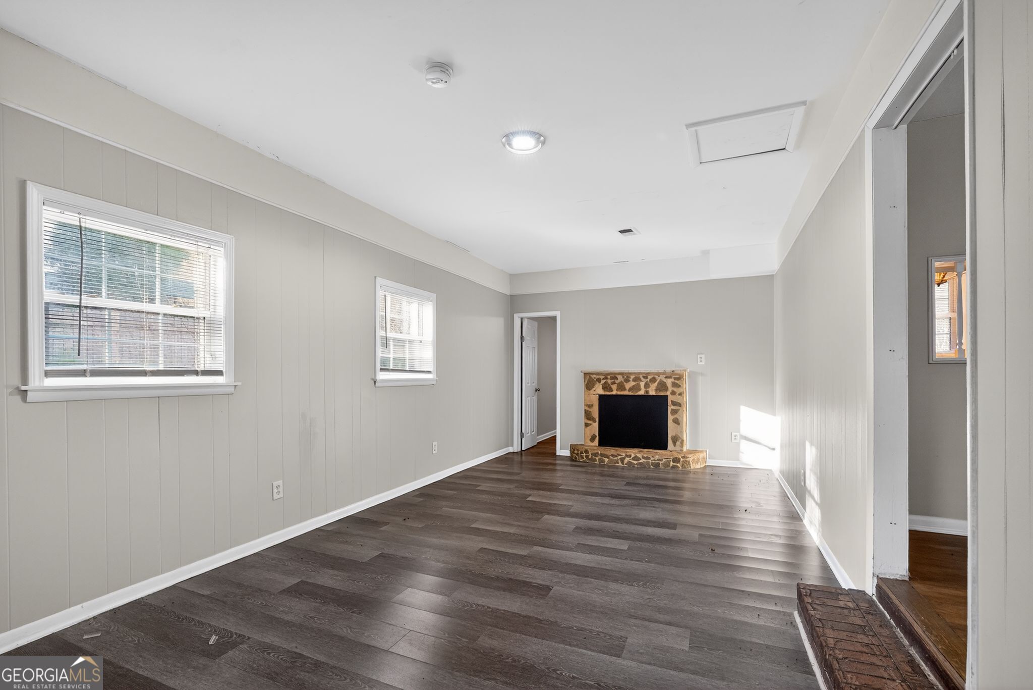 90 Jonathan Road Riverdale, GA 30274 - Photo 20 of 35