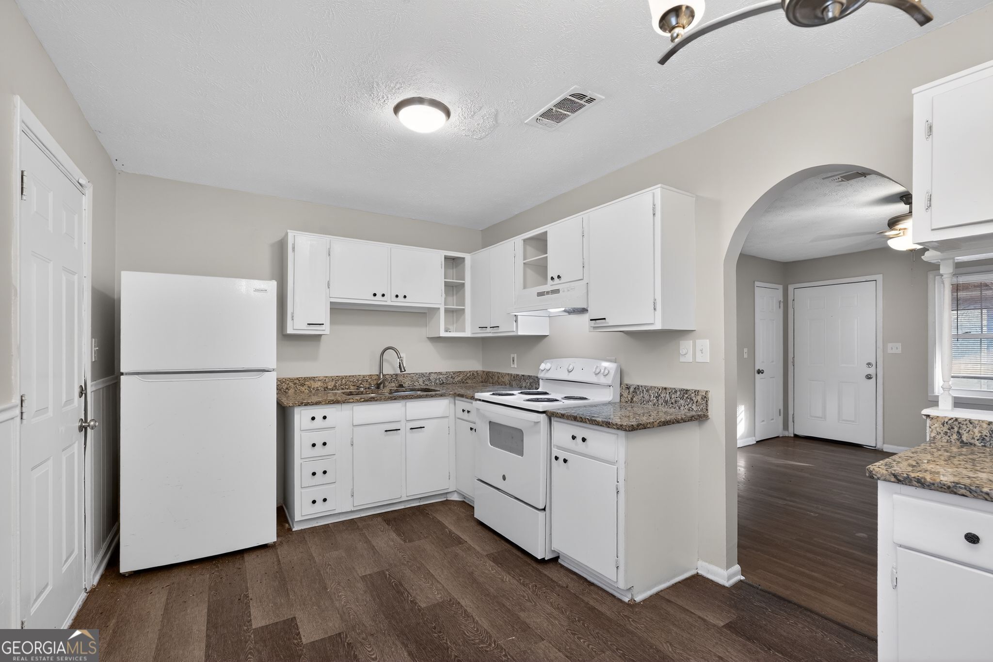 90 Jonathan Road Riverdale, GA 30274 - Photo 23 of 35