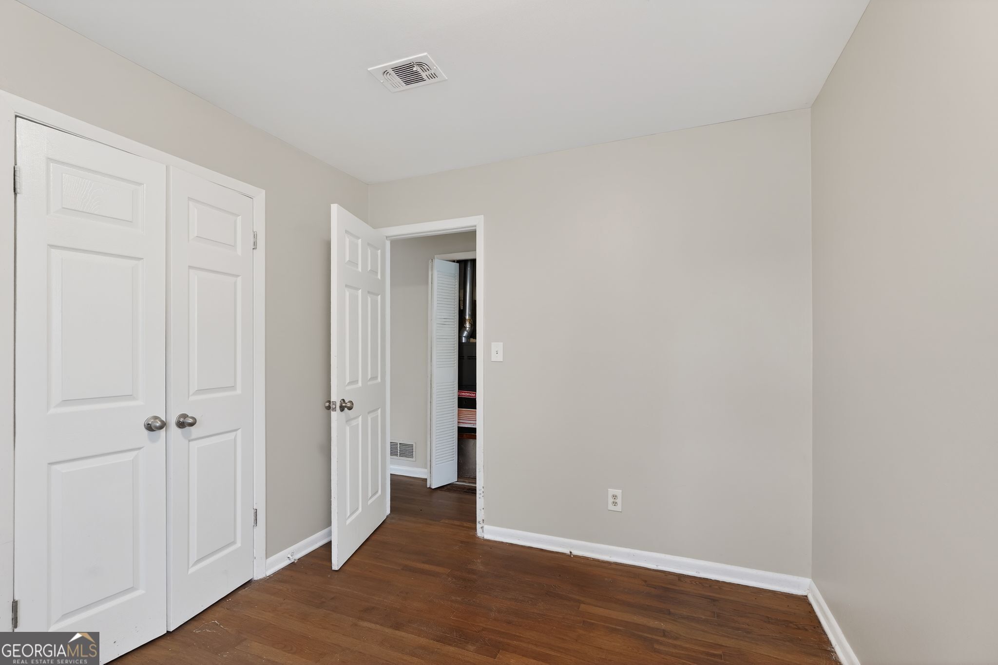 90 Jonathan Road Riverdale, GA 30274 - Photo 31 of 35