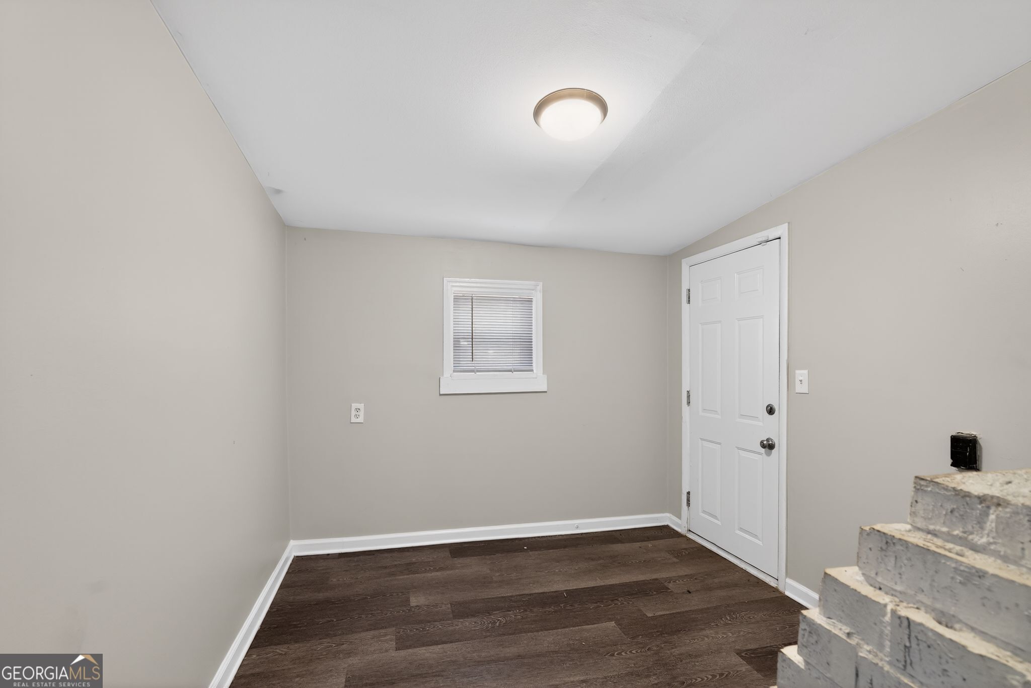 90 Jonathan Road Riverdale, GA 30274 - Photo 9 of 35