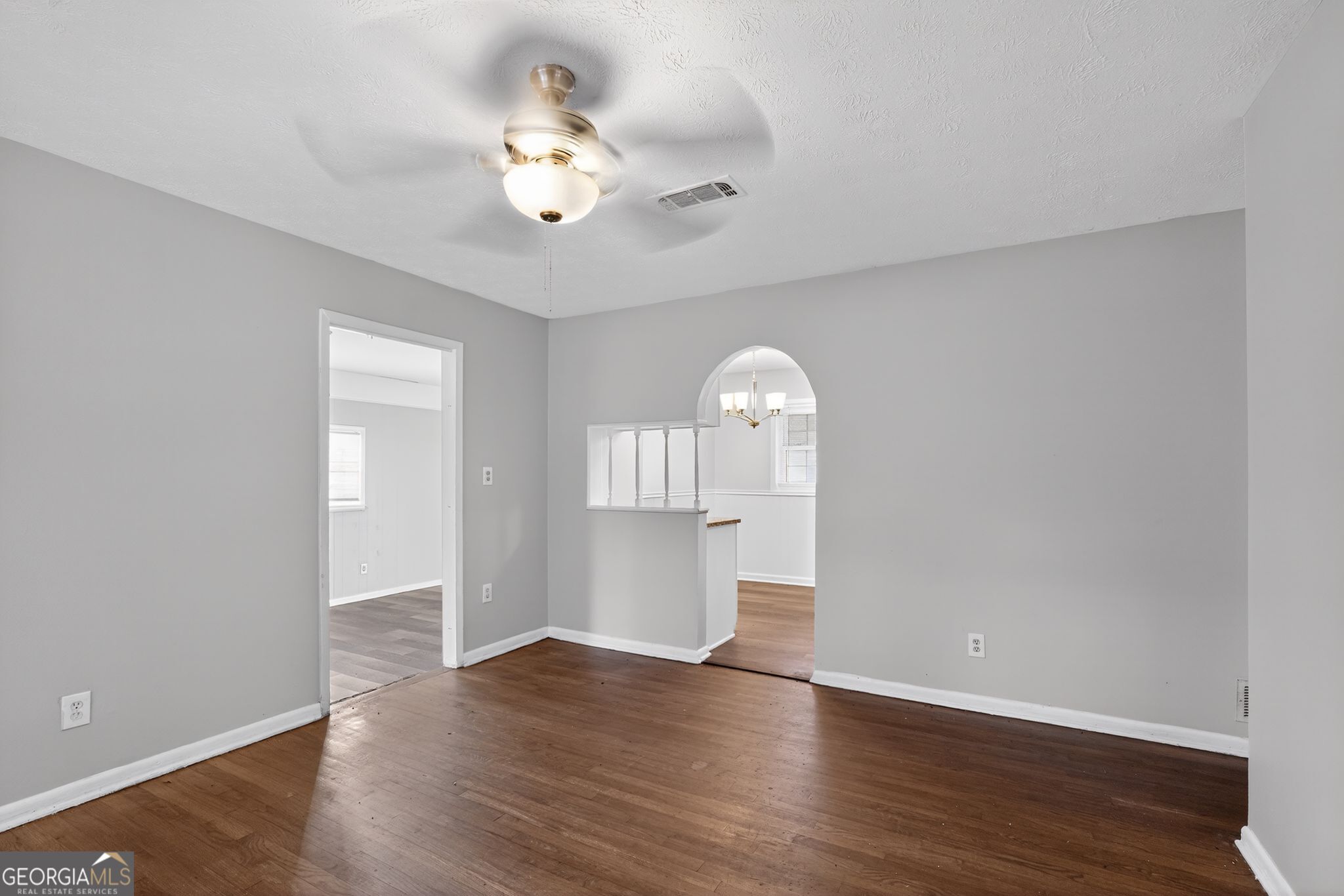 90 Jonathan Road Riverdale, GA 30274 - Photo 10 of 35