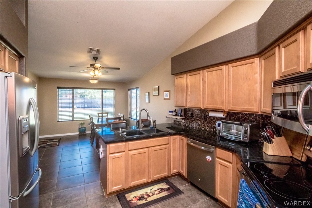 4066 Roma Road Kingman, AZ 86401 - Photo 17 of 41 Gallery Image 17