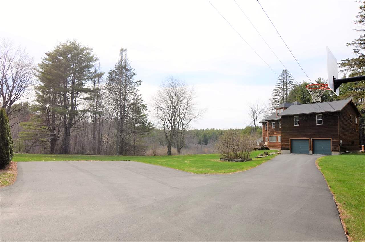 14 Paradise Road Sunapee, NH 03782 - Photo 2 of 31