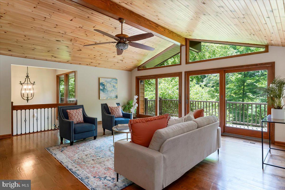 1012 Garrett Mill Road Newtown Square, PA 19073 - Photo 11 of 76 Great Room