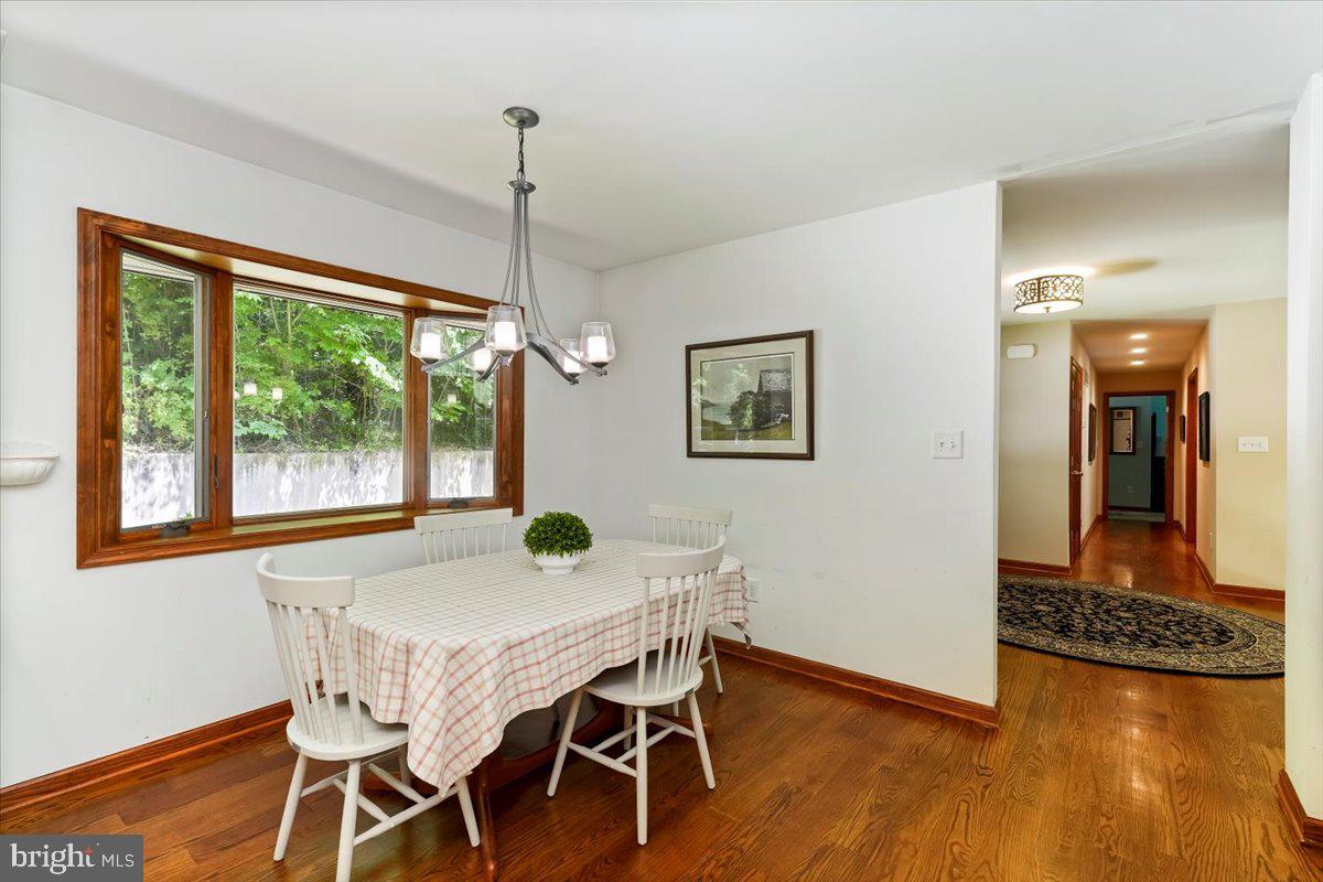 1012 Garrett Mill Road Newtown Square, PA 19073 - Photo 18 of 76 Breakfast Area