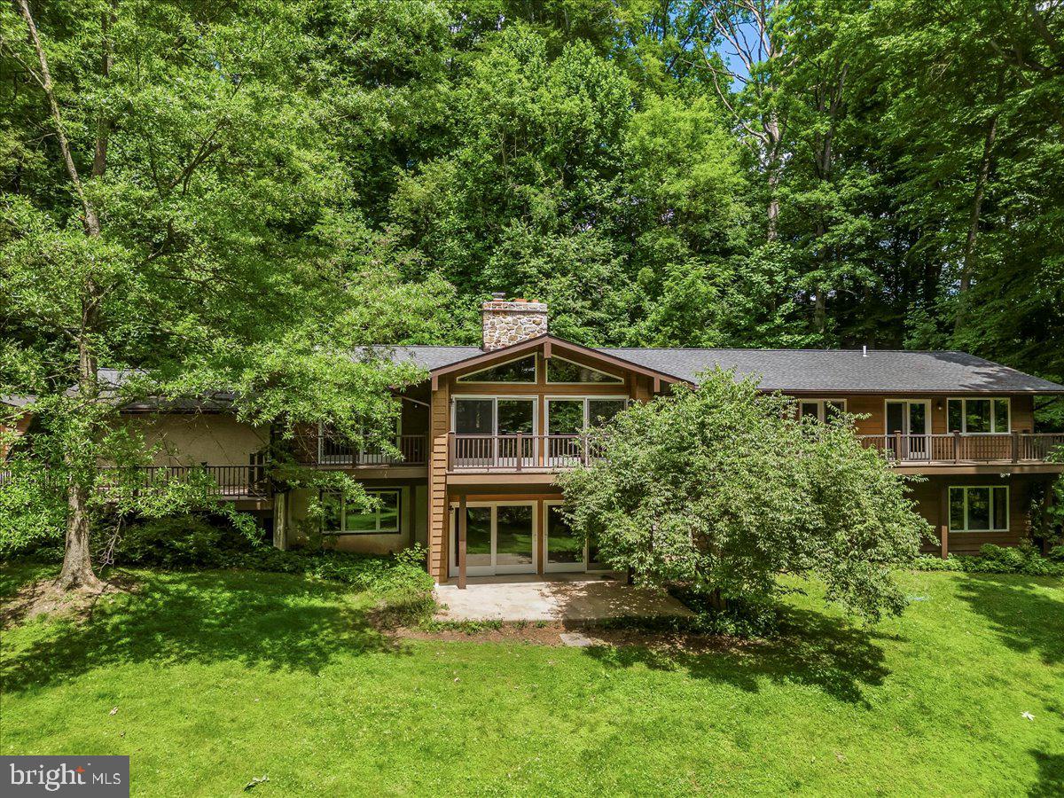 1012 Garrett Mill Road Newtown Square, PA 19073 - Photo 54 of 76 Exterior Reae