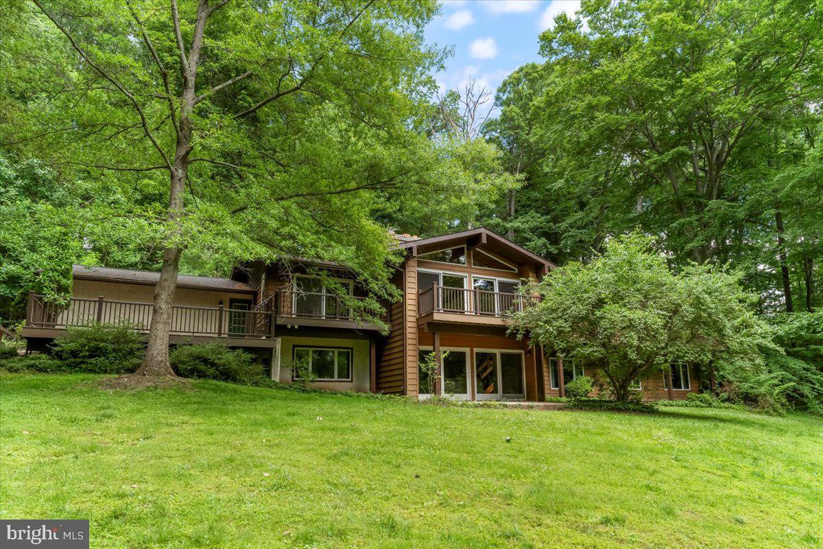 1012 Garrett Mill Road Newtown Square, PA 19073 - Photo 57 of 76 Exterior from pond