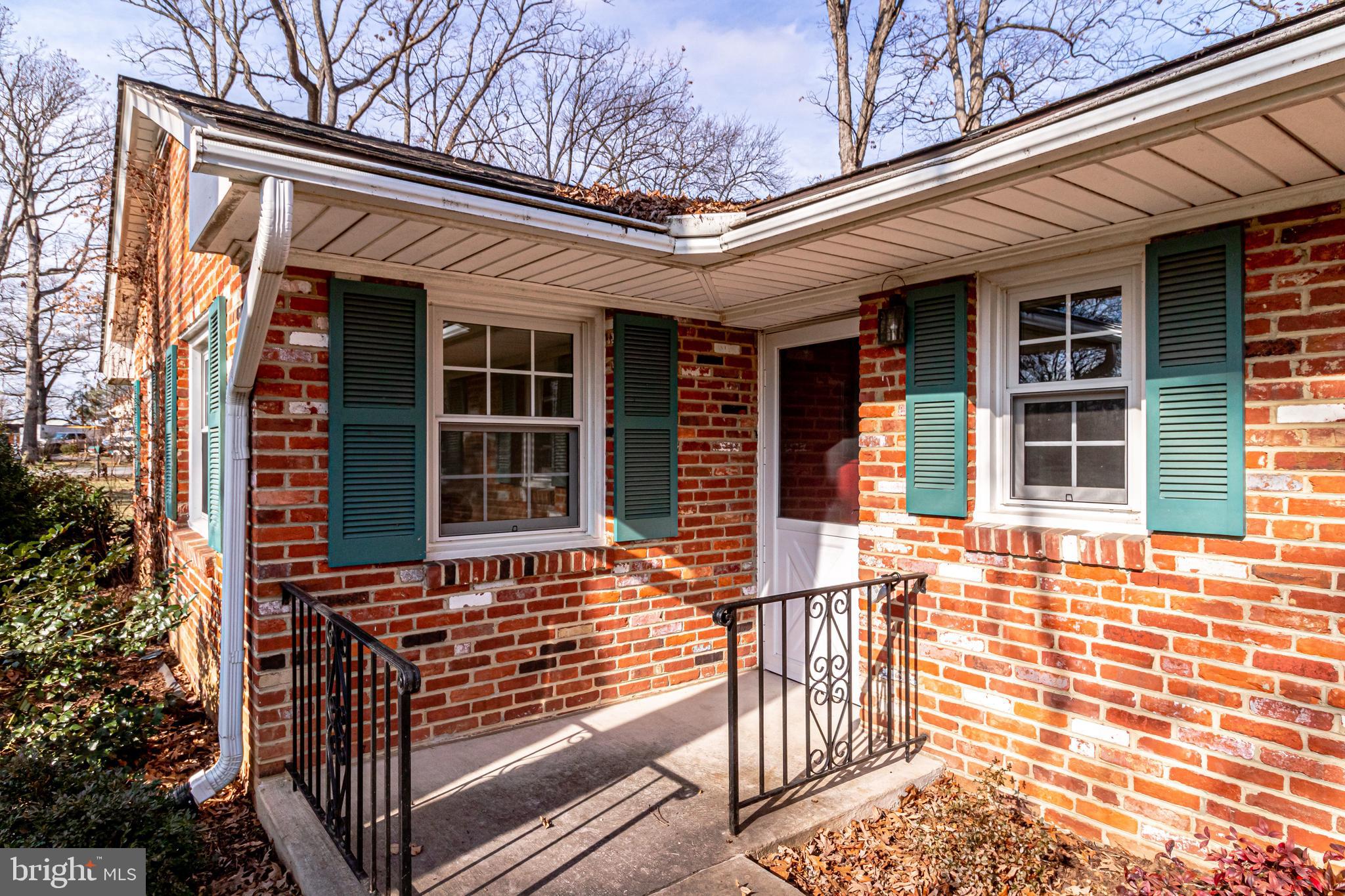 6432 Lignum Street Springfield, VA 22150 - Photo 7 of 89
