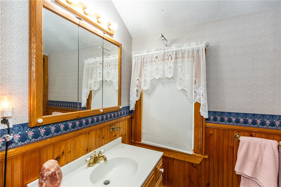 46 Beacon Avenue Woonsocket, RI 02895 - Photo 20 of 40 Gallery Image 20