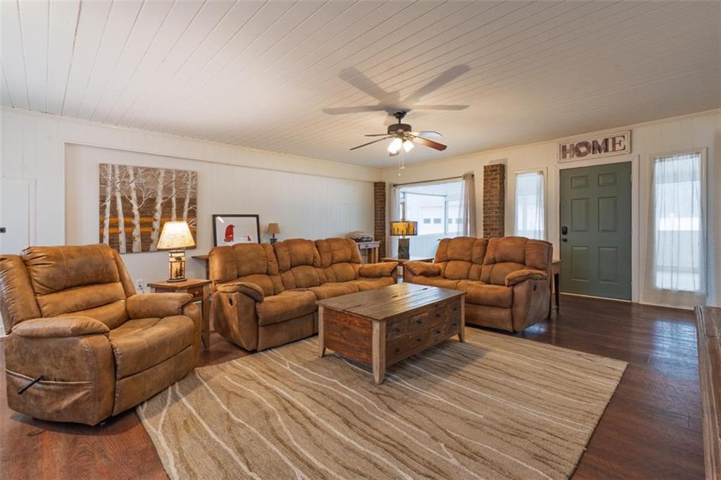 240 Sunrise Circle Southeast Calhoun, GA 30701 - Photo 3 of 49