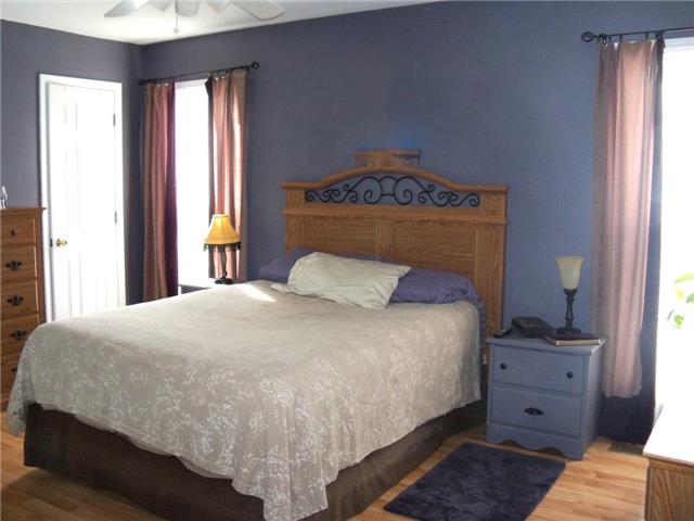 118 Jackson Heights Road Columbia, TN 38401 - Photo 8 of 15 Large open master bedroom suite!