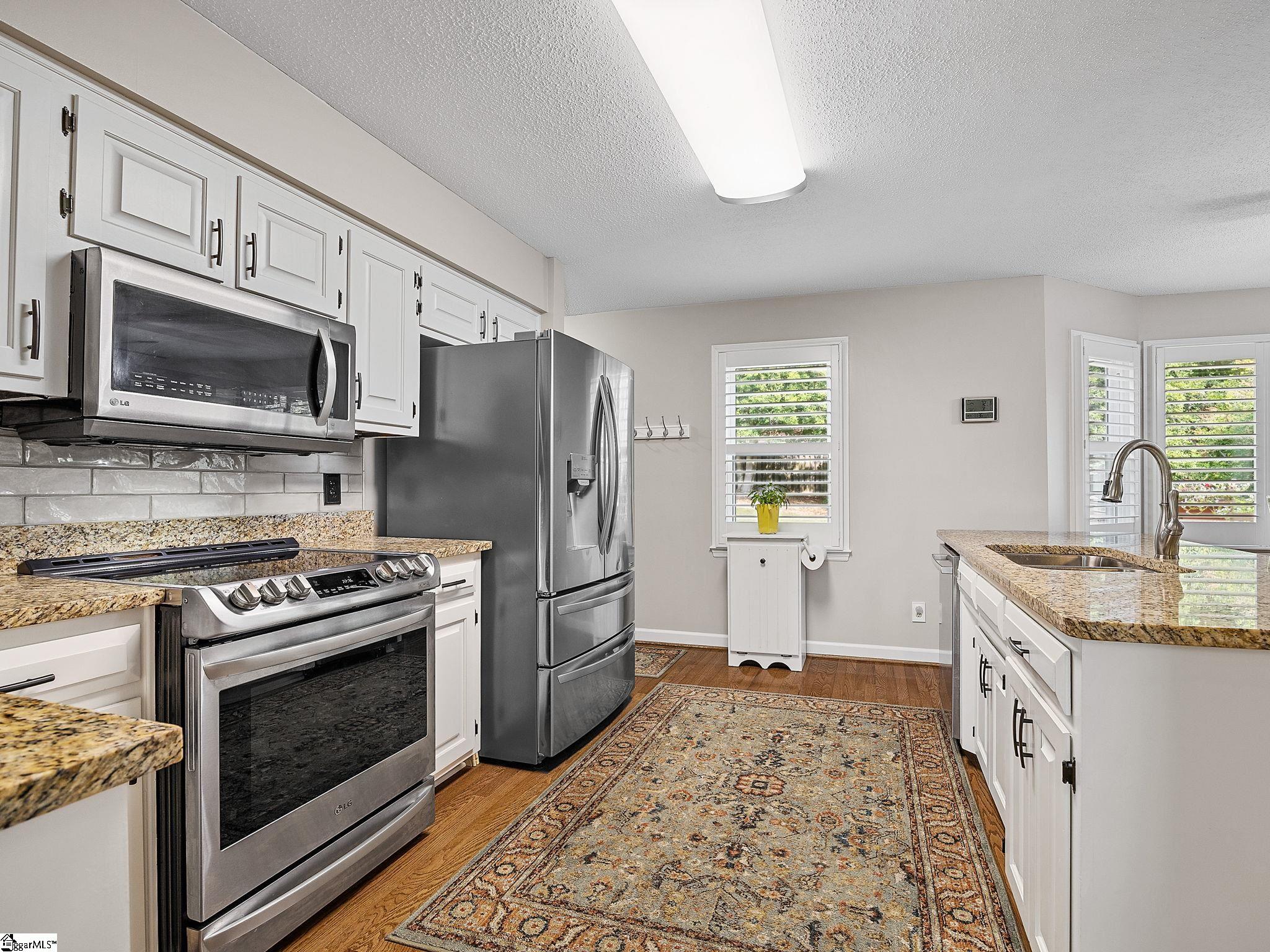 101 Roscommon Run Moore, SC 29369 - Photo 8 of 36 Gallery Image 8