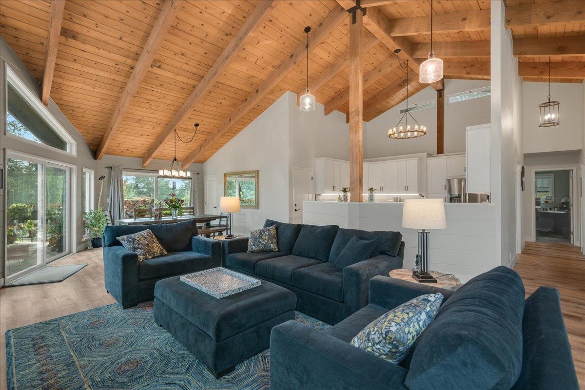 915 Oak Ridge Road Los Gatos, CA 95033 - Photo 2 of 18 Gallery Image 2