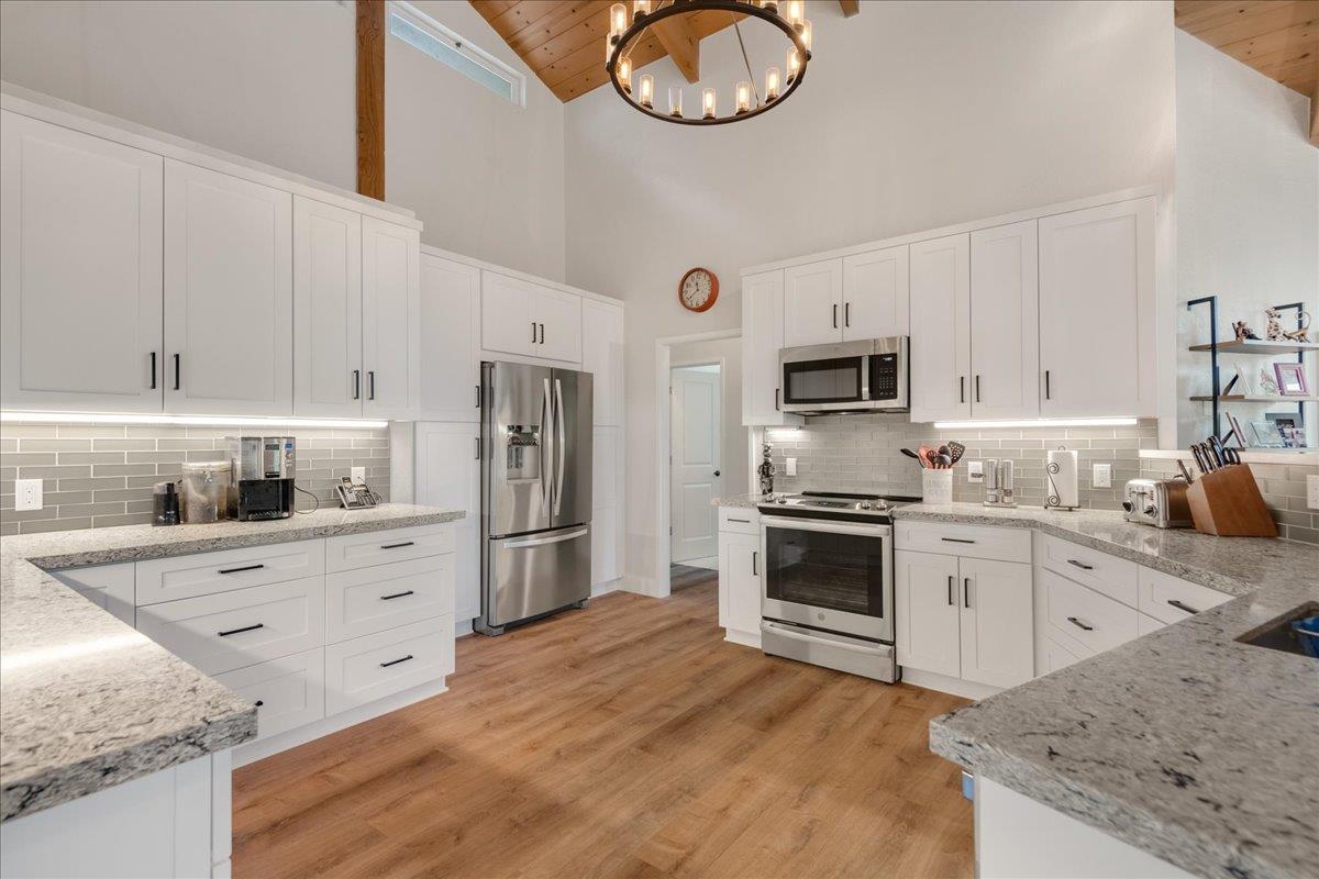 915 Oak Ridge Road Los Gatos, CA 95033 - Photo 5 of 18 Gallery Image 5