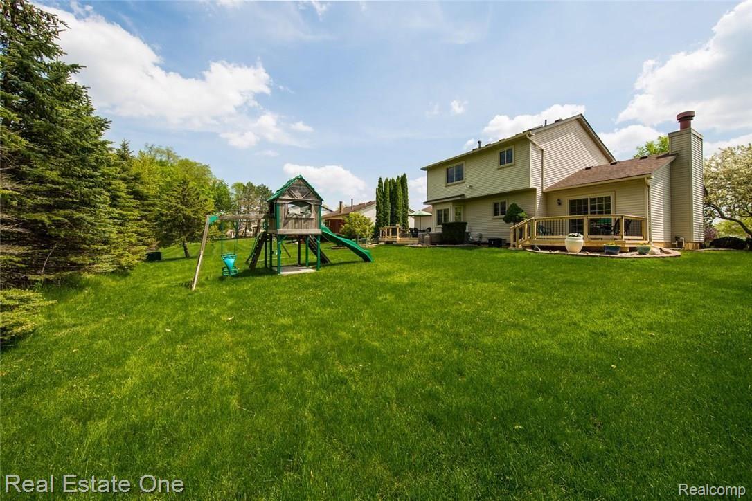 45866 Cider Mill Road Novi, MI 48374 - Photo 41 of 44 45866 Cider Mill 41.jpg