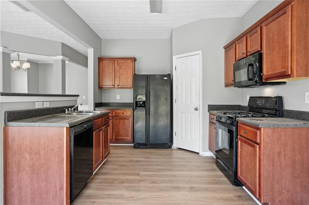 922 Gardenia Curve Canton, GA 30114 - Photo 11 of 34