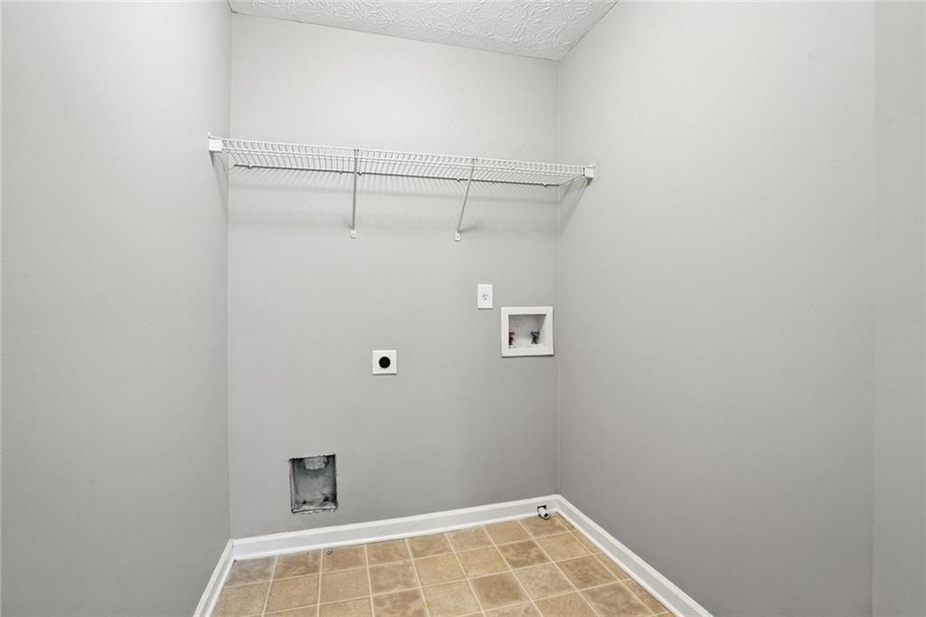 922 Gardenia Curve Canton, GA 30114 - Photo 29 of 34