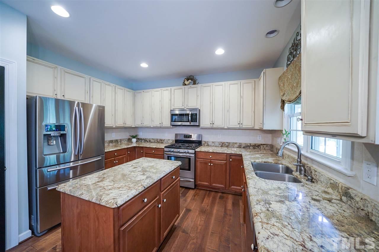 6404 Ridgemount Street Wake Forest, NC 27587 - Photo 12 of 29 Gallery Image 12