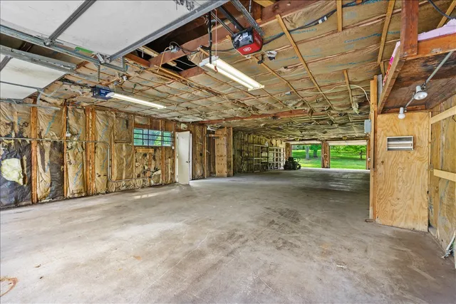 $430,000 | 3405 Dean Street, Woodstock, IL 60098