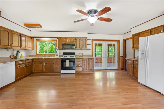 $430,000 | 3405 Dean Street, Woodstock, IL 60098