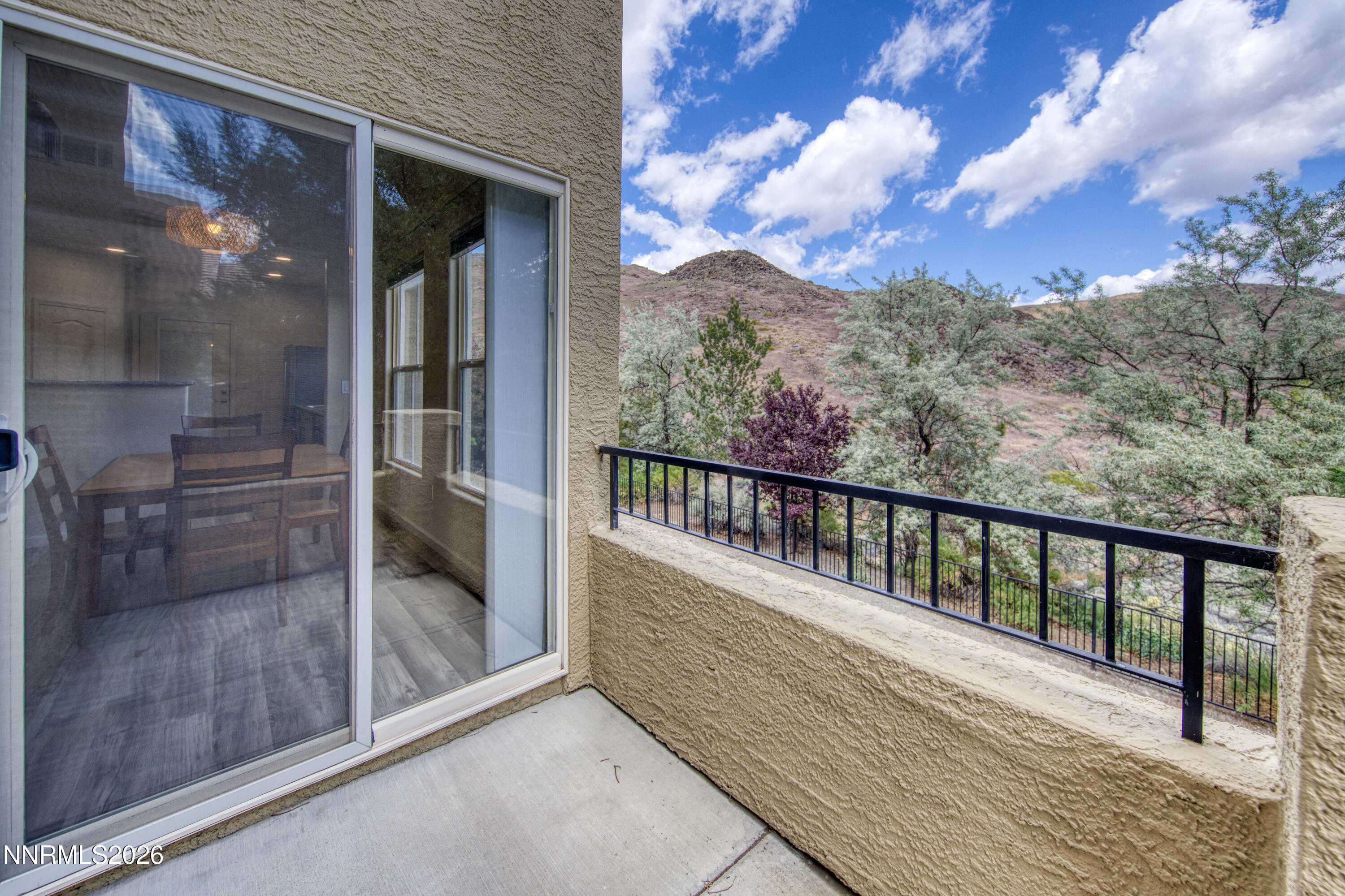9050 Double R Boulevard, Unit 825 Reno, NV 89521 - Photo 2 of 36 DoubleR9050_825-030