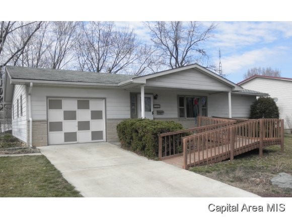 2041 Henley Road Springfield, IL 62702 - Photo 1 of 1