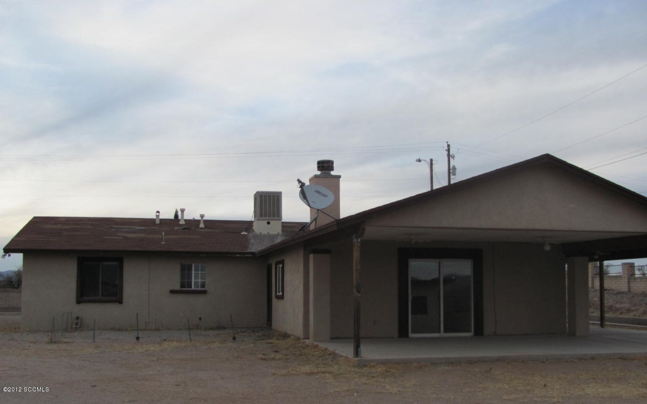 265 Calle Arikara Rio Rico, AZ 85648 - Photo 6 of 7