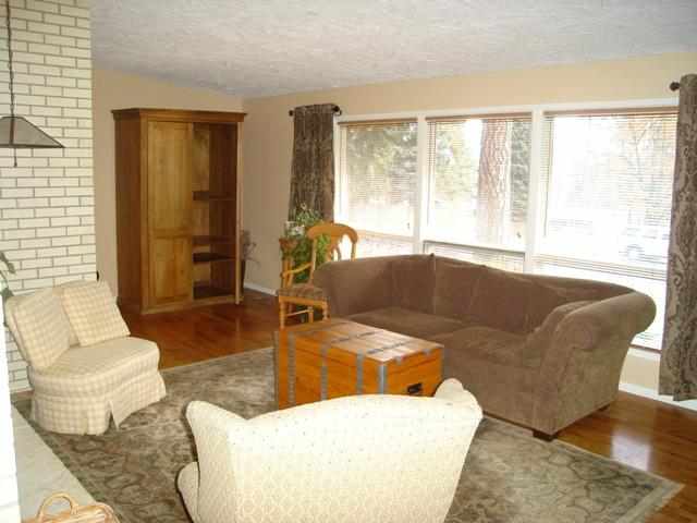 10121 North Huntington Road Spokane, WA 99218 - Photo 3 of 17