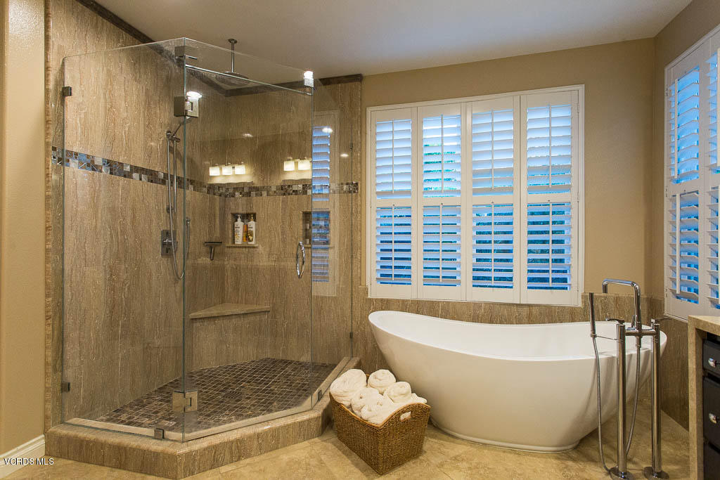 4376 Clearwood Road Moorpark, CA 93021 - Photo 24 of 53 4376 Clearwood Road - HsHProd-54