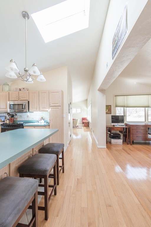 44 Applecrest Road Weston, MA 02493 - Photo 22 of 30 Gallery Image 22